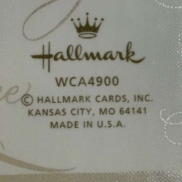 Vintage Hallmark Wedding Album 'And Two Shall Become One' Mark 10:8 Ivory Gold - Picture 14 of 16